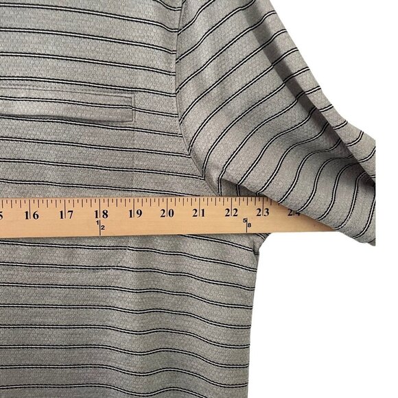 Duluth Trading Polo Shirt Mens Medium Gray Short Sleeve Relaxed Fit Zip Pocket - Picture 7 of 7